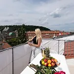 Luxurious Castle Prag