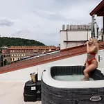 Luxurious Castle Appartement Prague