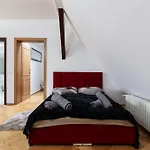 Luxurious Castle Appartement Prague
